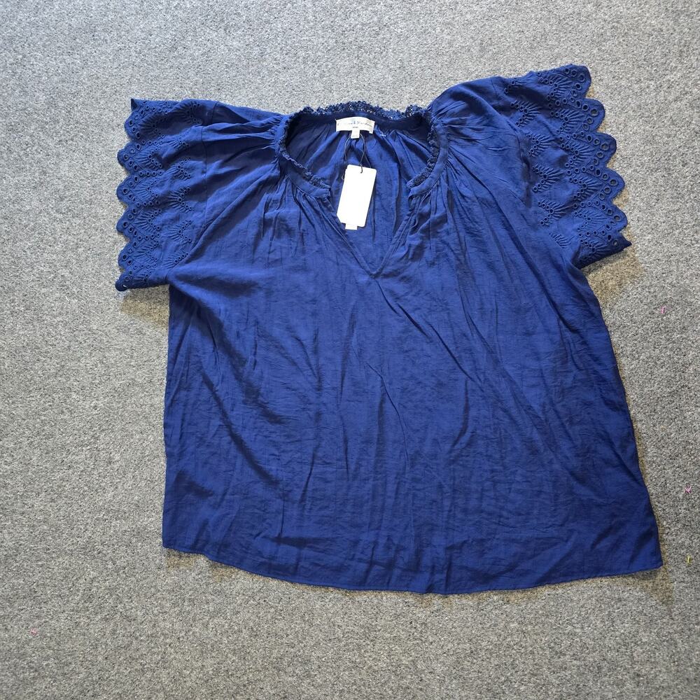 Chelsea Theodore Top Womens Size 1X Blue Eyelet Lace Sleeve V Neck Casual Basic